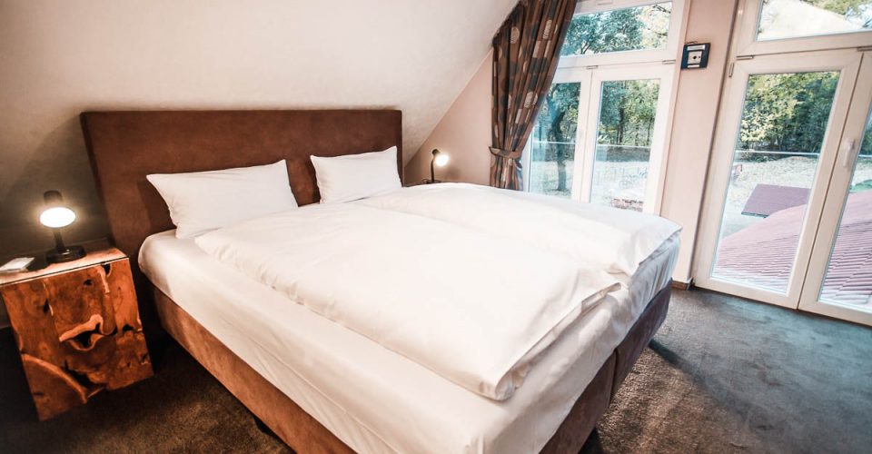 Das Zimmer Golfblick im Hotel Kahltalmühle